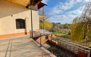 De vânzare – Clădire impresionantă, 11 camere, 9 dormitoare, Păcurari - Poză 9