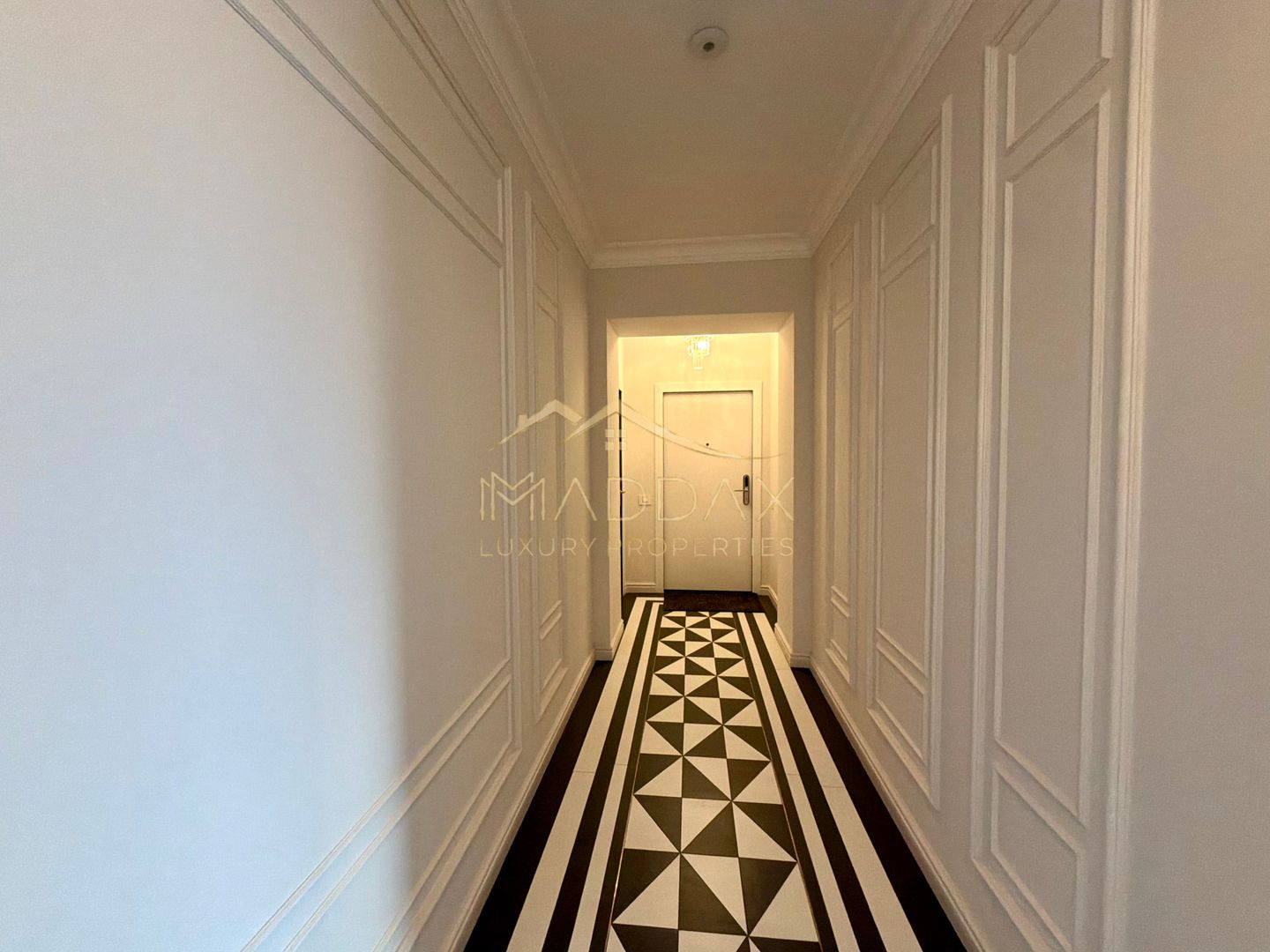 Penthouse cu 4 camere // terasă 70 mp / 200 mp / 3 parking / Straulesti - Poză 38