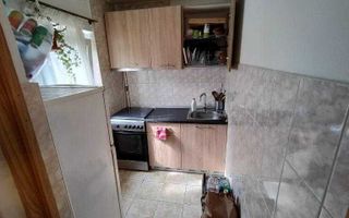 Garsoniera cocheta, 27 mp, zona Pasteur - Poză 3
