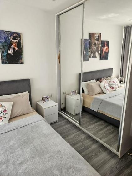 Apartament 3 camere Decomandat - Poză 11