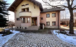 Vilă individuală 430 mp utili, teren 2.000 mp, panouri solare - Poză 1