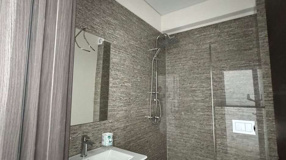 Apartament de vanzare 2 camere- vedere la mare - Poză 12