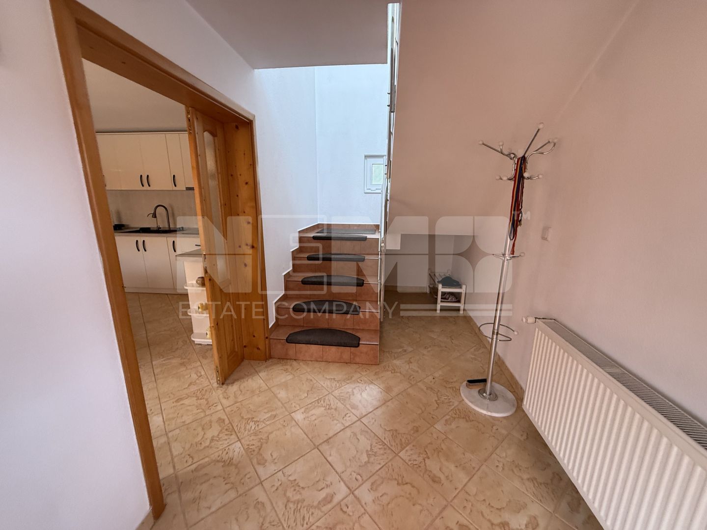 Casă Măneuți | 2.800 mp teren intravilan | Complet mobilată - Poză 5