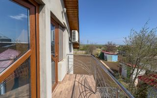 Casă modernă cu 5 camere, garaj și curte mare, mobilată in Corbu - Poză 18