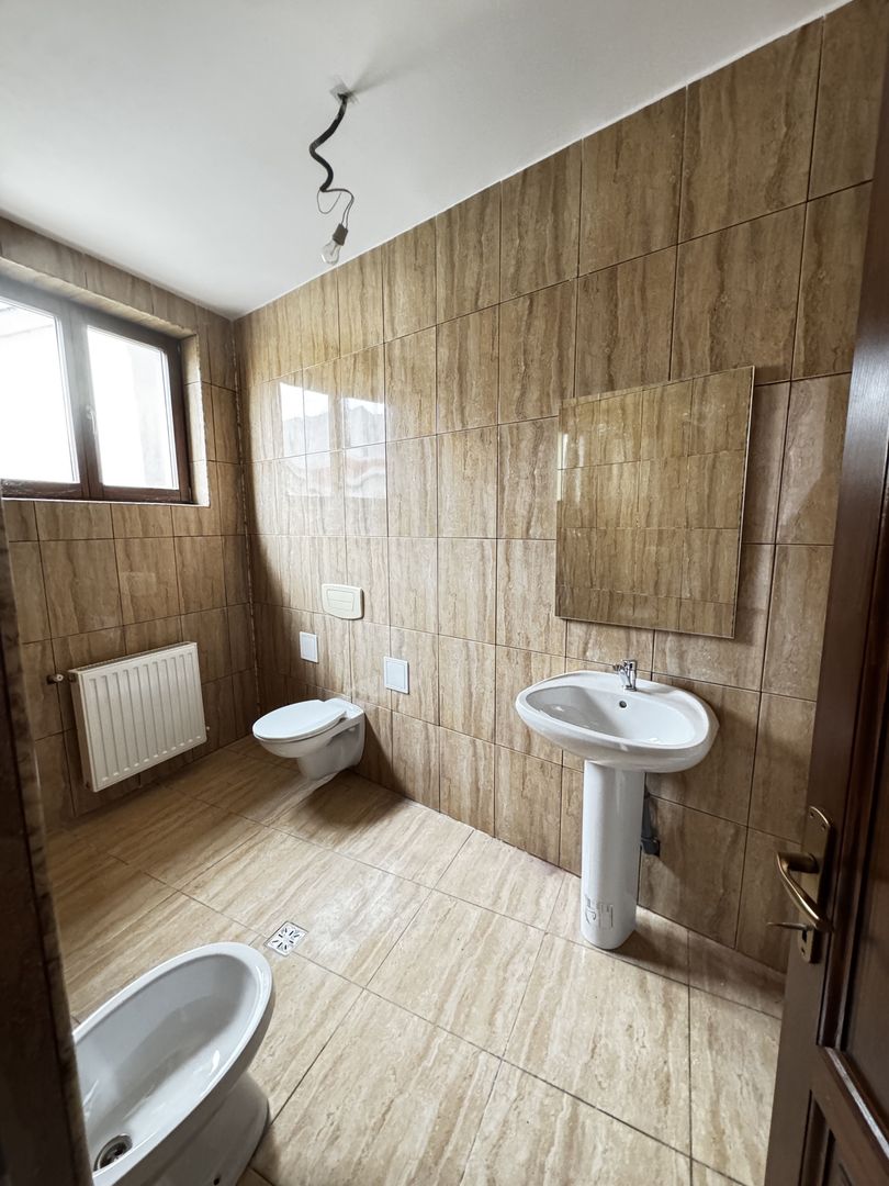 Spațiu comercial de închiriat – Ultracentral, Oradea – 203 mp utili – - Poză 7