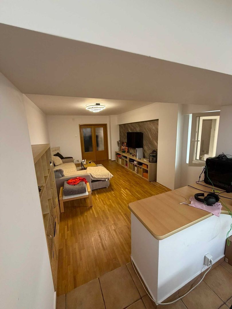 Vânzare Apartament 2 Camere Decomandat Unirii- Octavian Goga Bloc Monolit 2000 - Poză 3