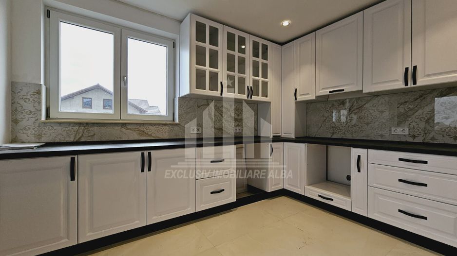 Casa tip duplex cu mobila de bucatarie, Dealul Furcilor - Poză 2