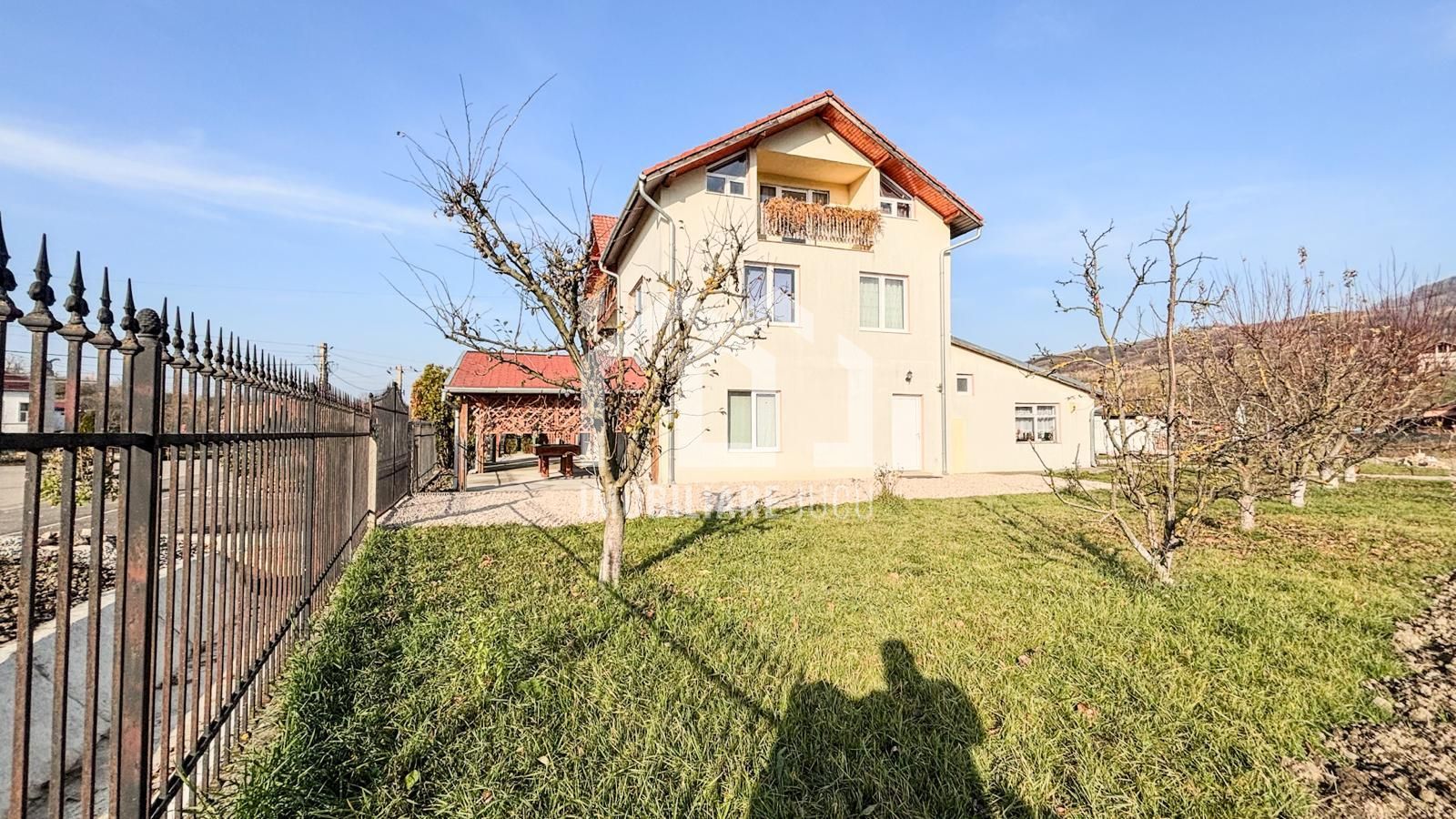 Casa individuala cu 12 camere, Potential Turistic, Visea, Comuna Jucu - Poză 44