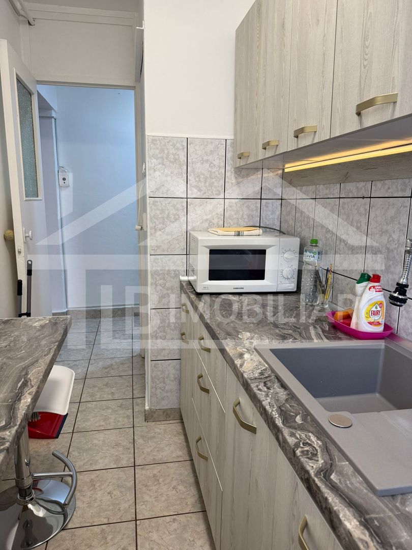 Apartament cu 3 camere, 48mp, Zona UMFST - Poză 9