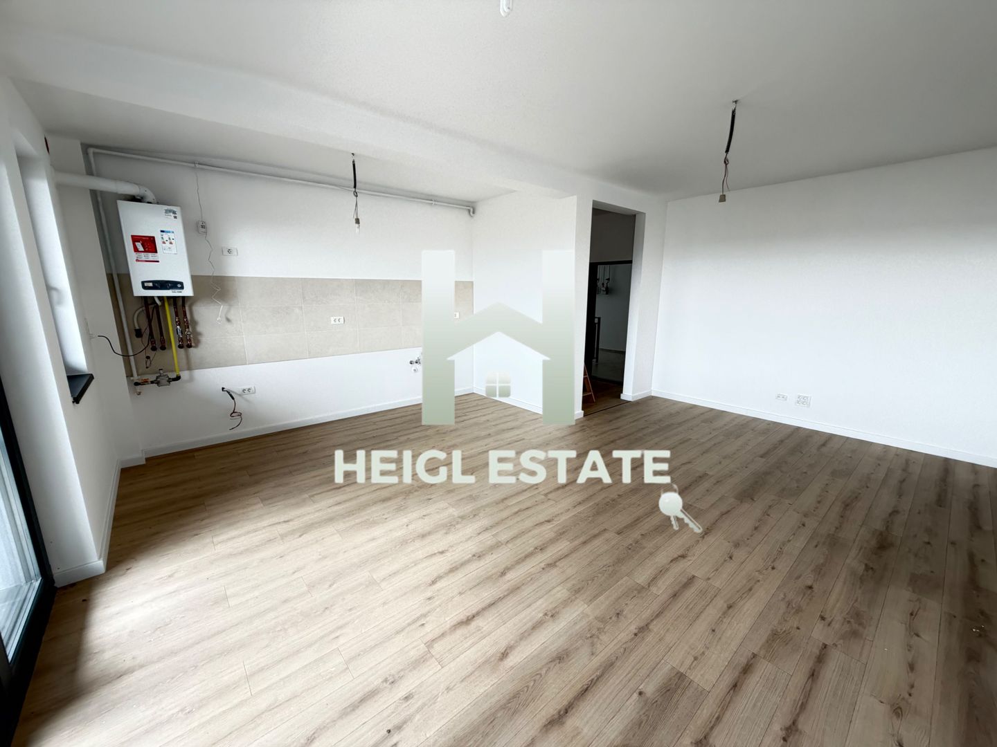 Apartament cu 2 camere si pod in Giroc - Poză 2