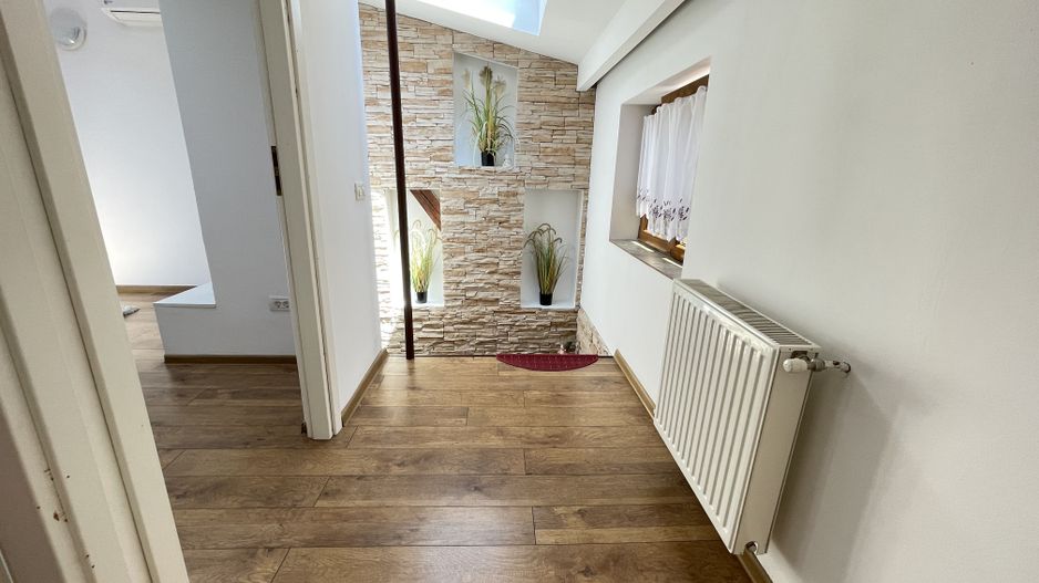 Apartament in zona P-ta Unirii - Poză 9