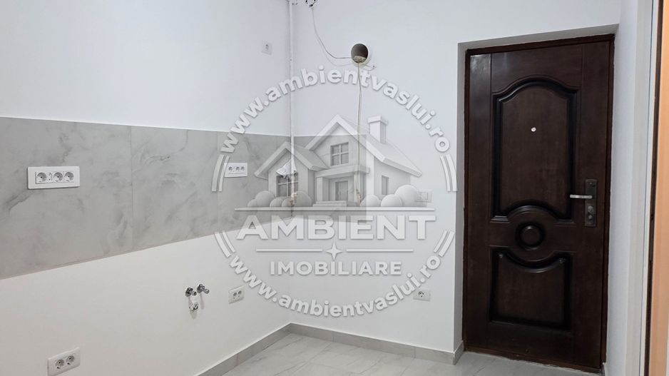 Apartament cu 2 camere, parter, renovat total, VASLUI - zona PROCOPIU; - Poză 7