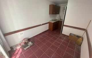 Apartament de vânzare în Piața Unirii, ideal pentru investiție! - Poză 1