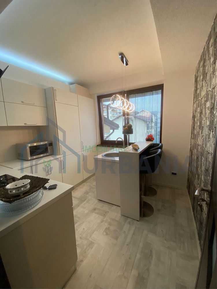 Apartament tip penthouse 3 niveluri Valea Lupului de inchiriat - Poză 4