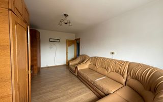 De vânzare apartament cu 2 camere, zona Bucovina. - Poză 1