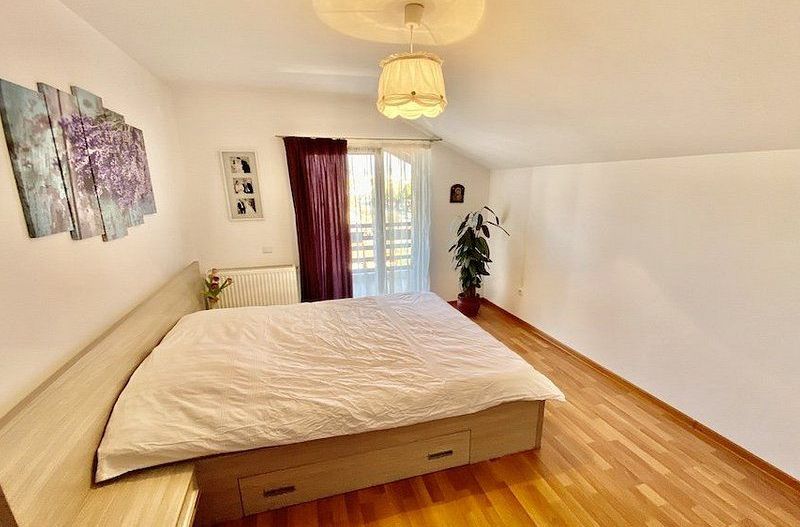 Apartament de inchiriat, zona linistita in cartierul Tractorul. - Poză 20