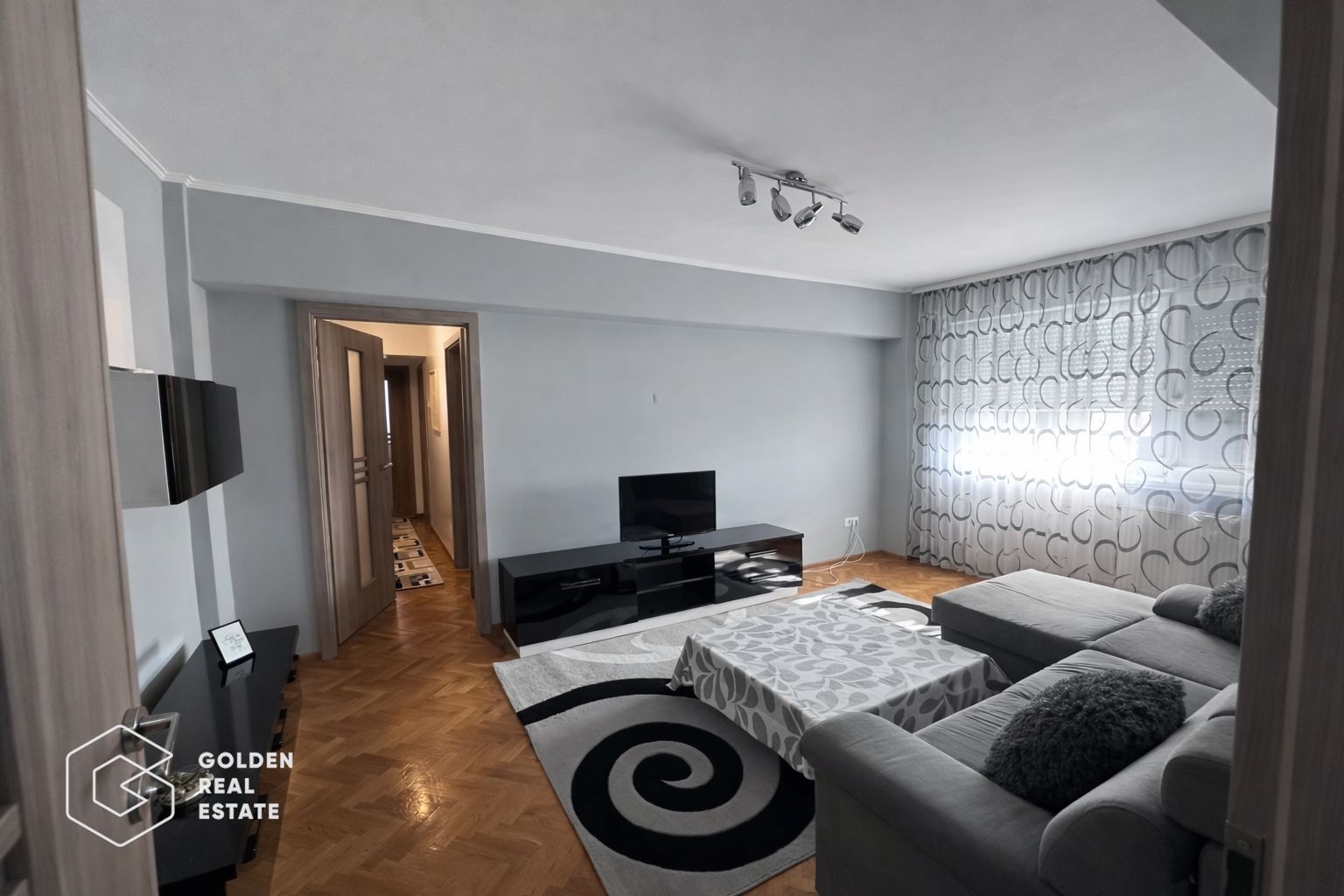 Apartament 3 camere modern, zona Bou Rosu - Poză 2