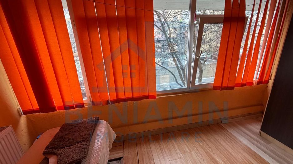 Apartament 2 camere parter Rovine cu centrala langa pizza Ibiza - Poză 7