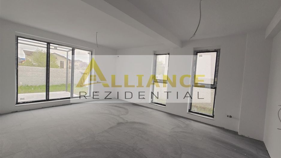 Vila individuala-str Miorita-5 camere- 390mp teren - Poză 2