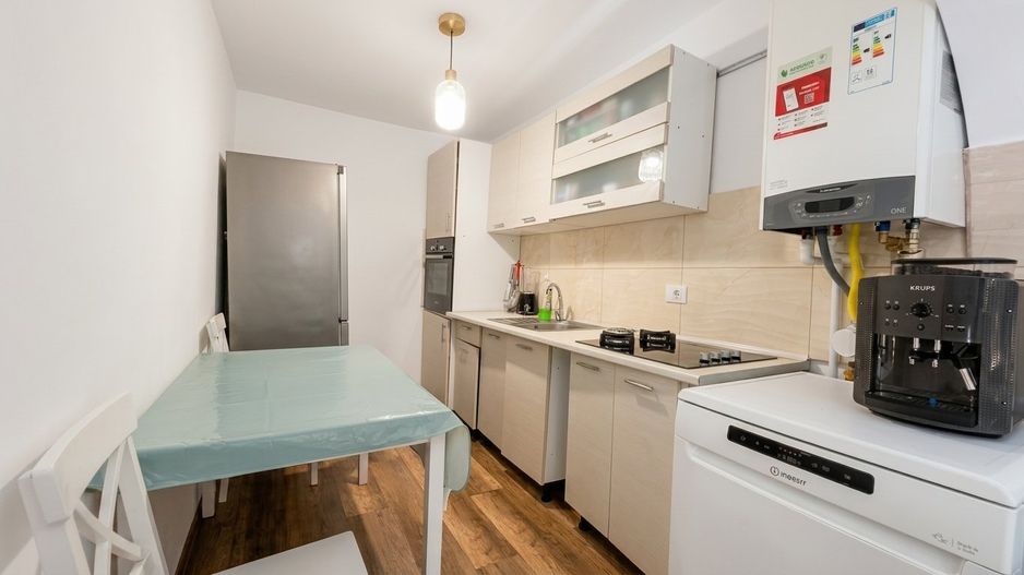 Casa 3 camere | 2 min Metrou Laminorului | Teren 241 mp | Renovata complet - Poză 4