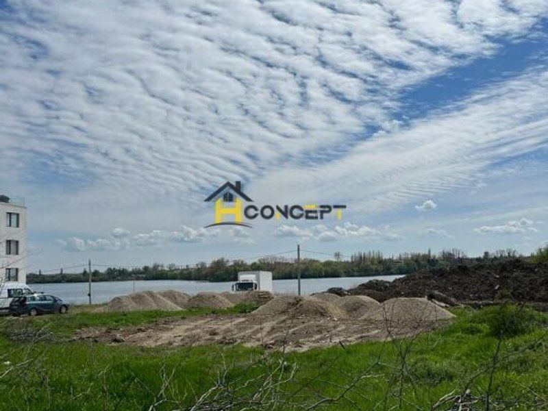 Teren Lac Pantelimon langa Complex Lebada Lake - Poză 1