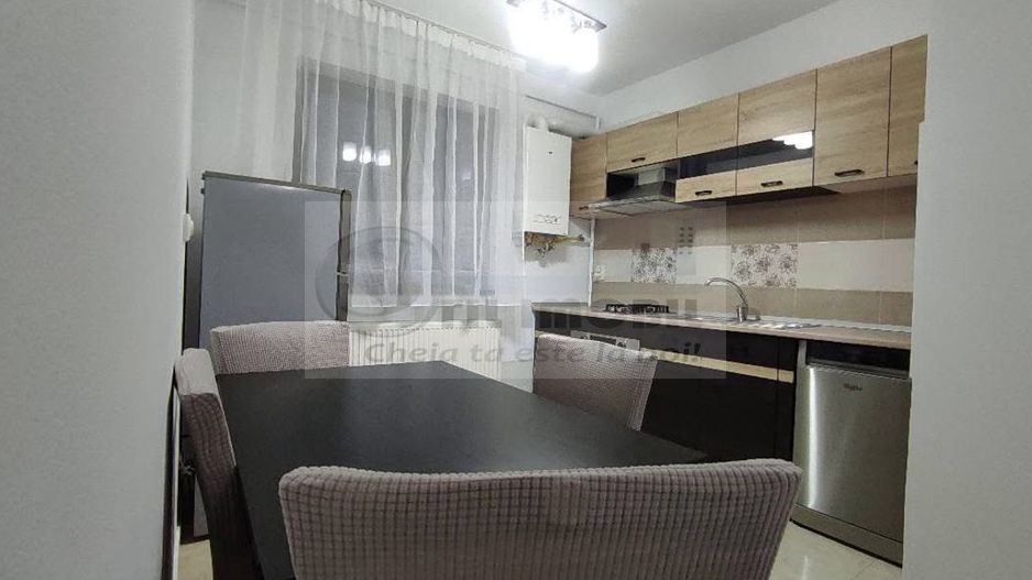 Apartament modern cu 2 camere si parcare - zona Nicolina - 400€ - Poză 5