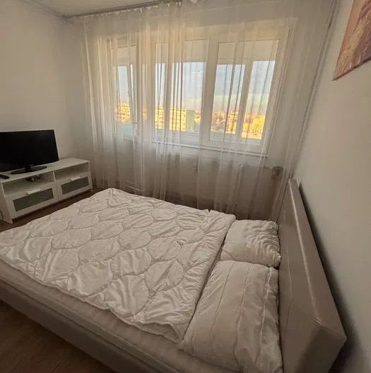 Apartament 3 camere Unirii - Poză 1