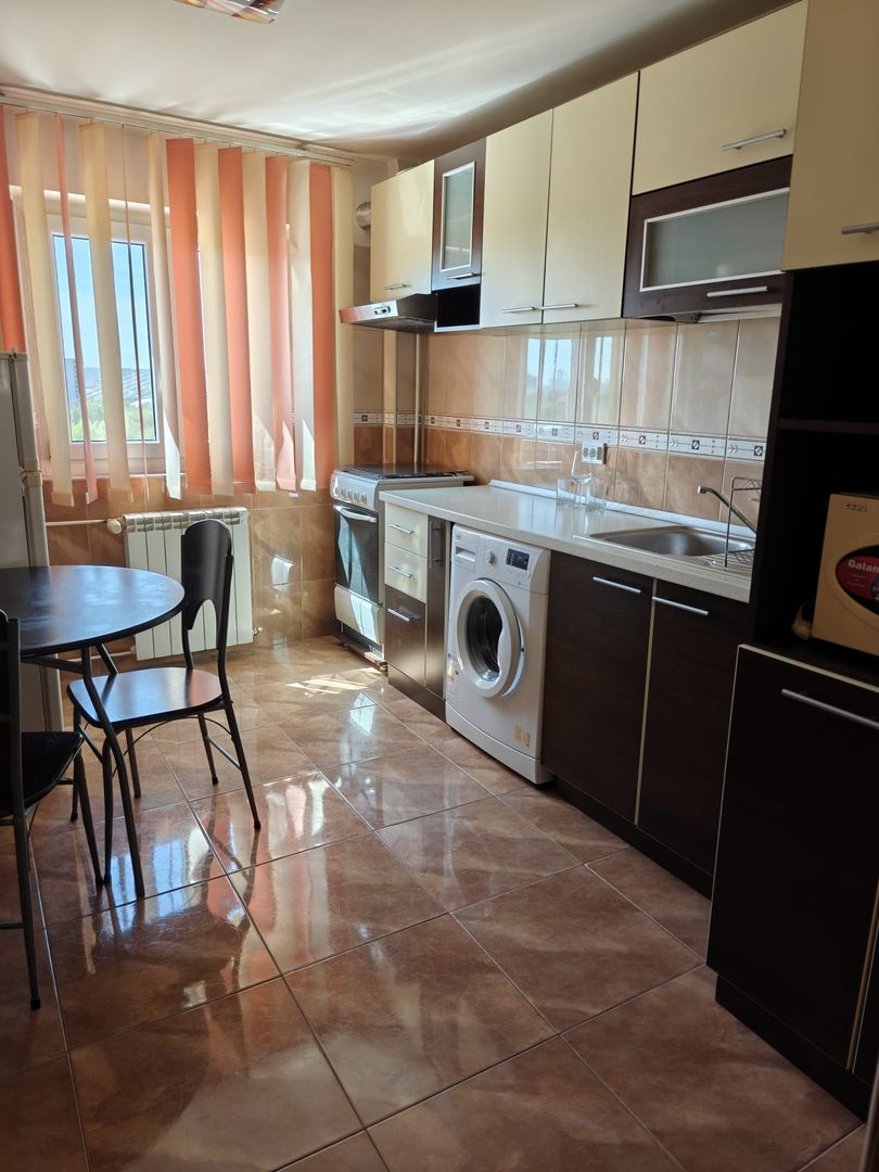 Inchiriez apartament 2 camere Etaj 8 din 9 zona Crangasi - Poză 2