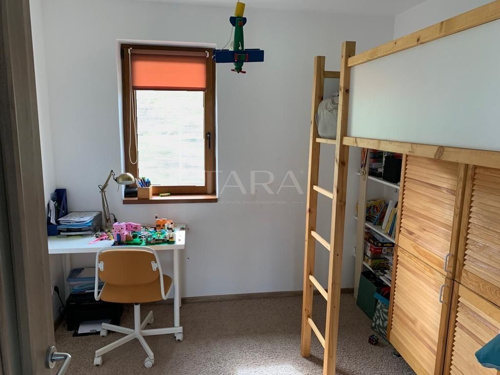 Înconjurată de verdeață – Casa ideală pentru tine și familia ta. - Poză 9