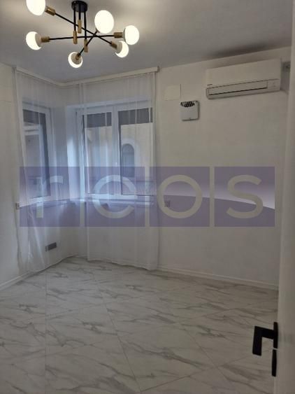 Inchiriere duplex  Premium 5 camere ( Parter+Demisol ) in vila Piata Romana - Poză 12