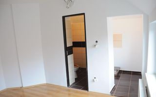 2 camere| DOROBANTI-RADU BELLER - Poză 11