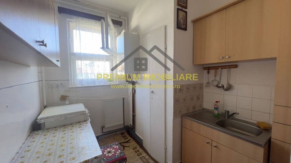 Apartament 2 camere decomandat zona centrala 36,500 euro negociabil - Poză 4
