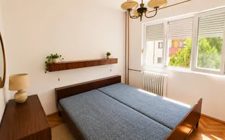 Etaj intermediar | 3 camere | 66 mp + balcon | Zona Spitalul Județean - Poză 11