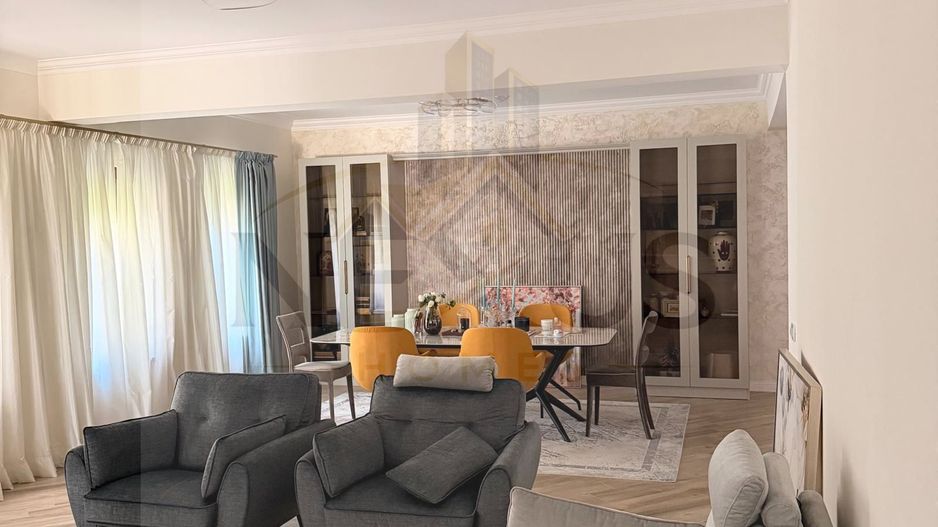 Casă pe parter în Vânători, Vrancea – proprietate de lux, 865 mp teren - Poză 9
