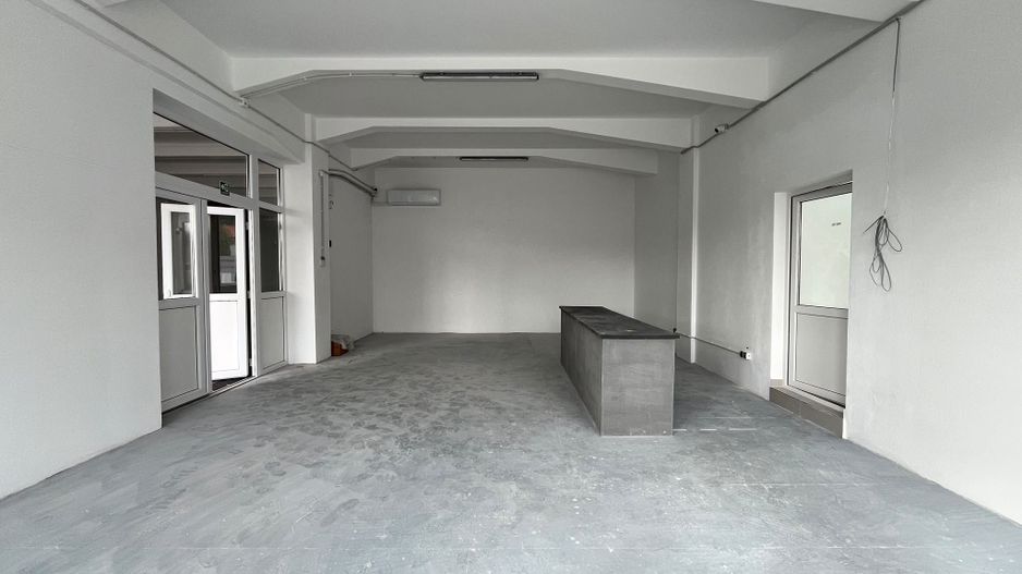Spații comerciale de închiriat în Cisnădie | 55 mp și 175 mp - Poză 12