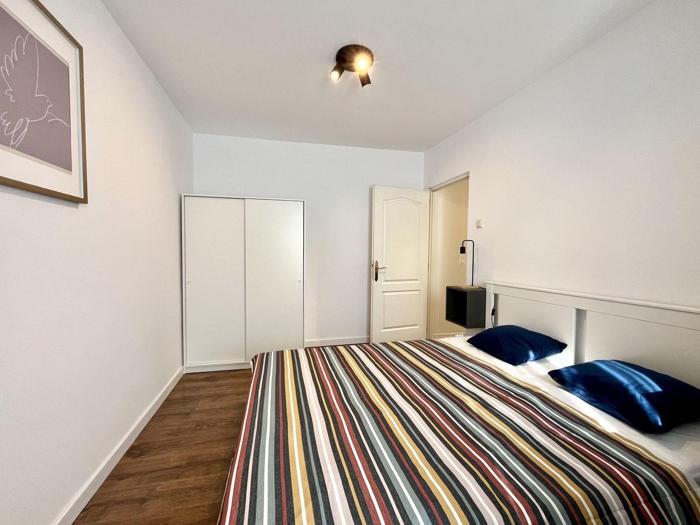 Apartament 2 camere,  vibrant si primitor, zona Complex - Stadion - Poză 9