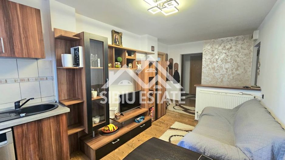 Apartament 3 camere In Sibiu, strada Siretului - Poză 1