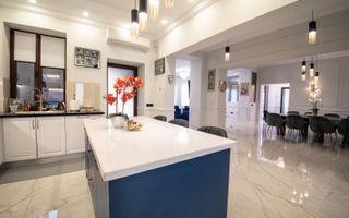 Vilă de LUX cu piscină, 278 mp utili și teren de 1.780 mp I Sag - Poză 5