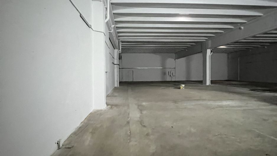 Hala 880 mp în oraș pentru diverse activități recreative - Poză 3