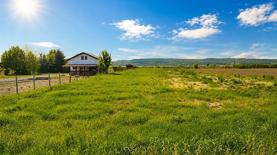 Teren intravilan, 3.400 mp, utilitati, zona cu potential, E60 Dumbravioara, Mure - Poză 2