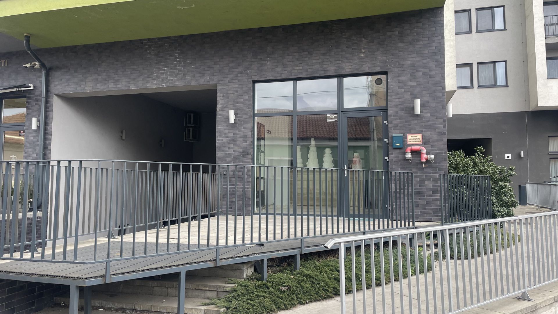 SPATIU COMERCIAL DE INCHIRIAT, PRIMA SUCEVEI - Poză 3