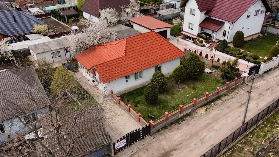 Casă de vânzare în Grătiesti, zonă nouă 🏡 - Poză 3