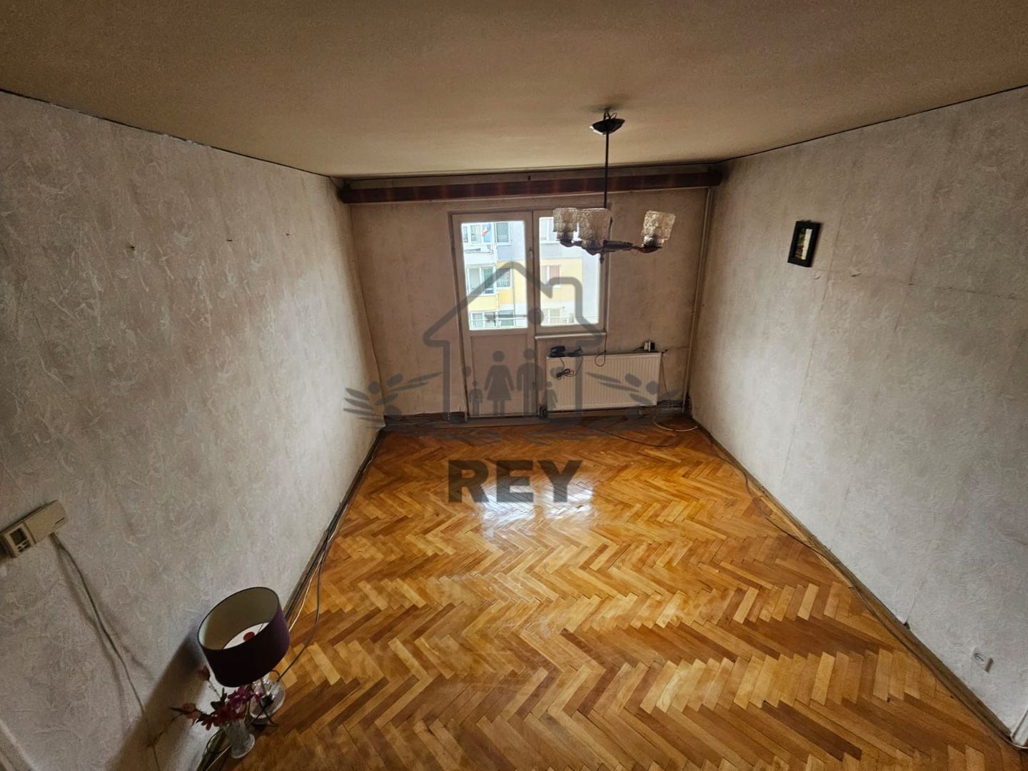 Ap 2 camere semidecomandat zona Bd. Mihai Viteazu/DE RENOVAT - Poză 5