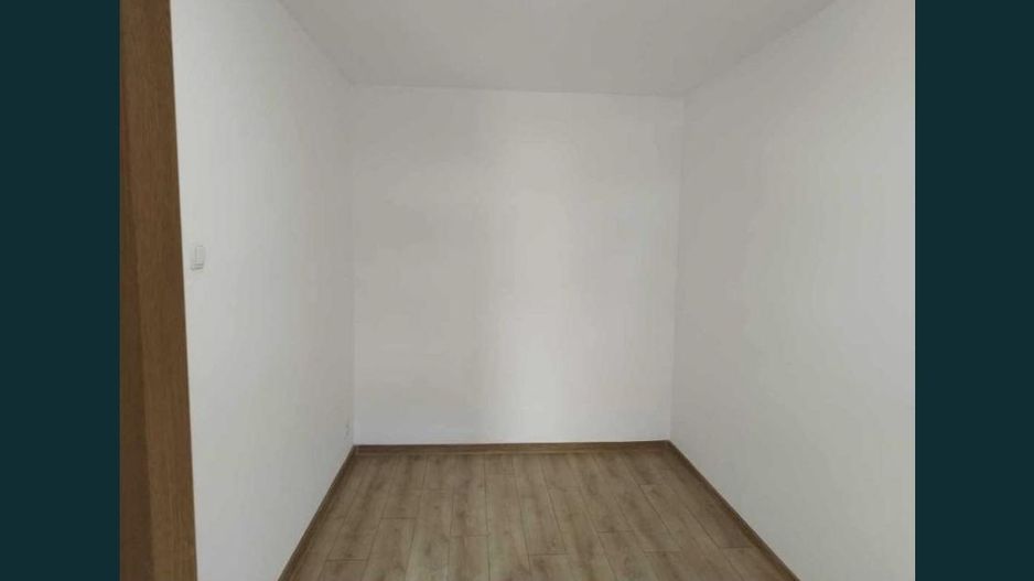 BRASADAS vinde ap 3 cam 3/4 RENOVAT, MOBILAT Solidarității. - Poză 2