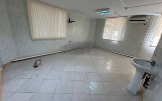 Chirie, spațiu comercial, 80 mp, str. Calea Ieşilor, Bălți - Poză 4