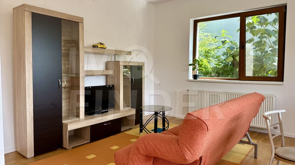 Apartament in vila, 90 mp, 2 dormitoare si 2 bai – Grigorescu, parcare - Poză 19