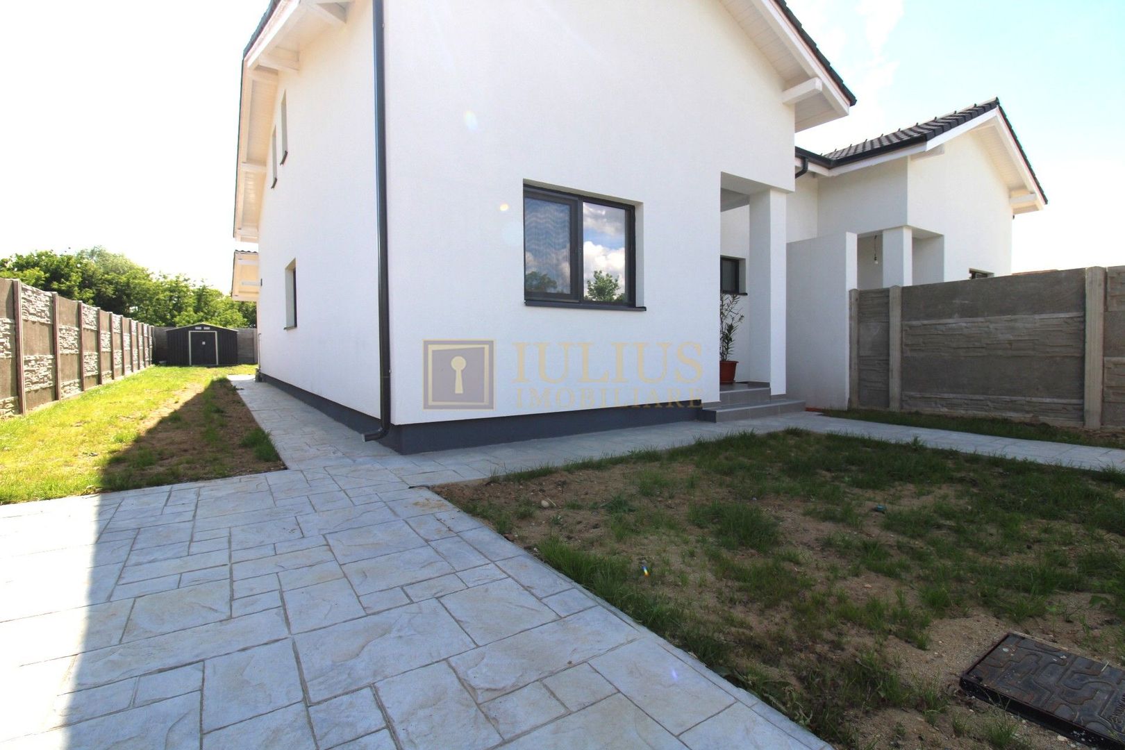 Duplex modern, prima închiriere | Moșnița Nouă - Poză 1