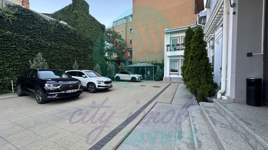 Casă renovată și consolidată, ideală pentru birouri sau activități comerciale - Poză 4