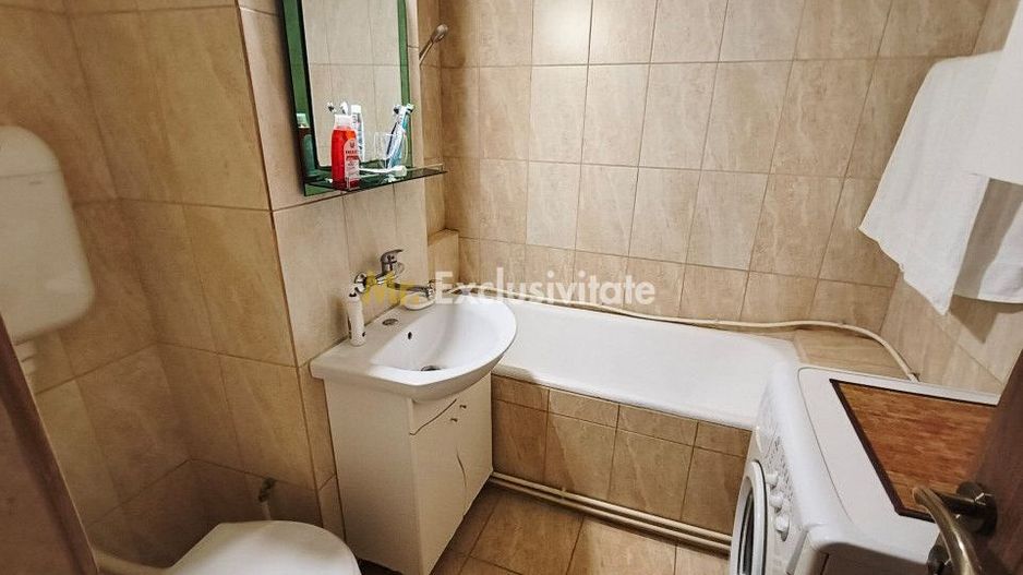 Apartament 3 camere situat în centrul orașului Târgu Jiu, pe pietonală - Poză 5