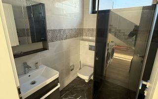 Casă cu 5 camere - Poză 4